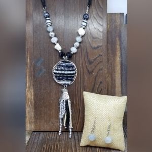 Beaded necklace and earring set